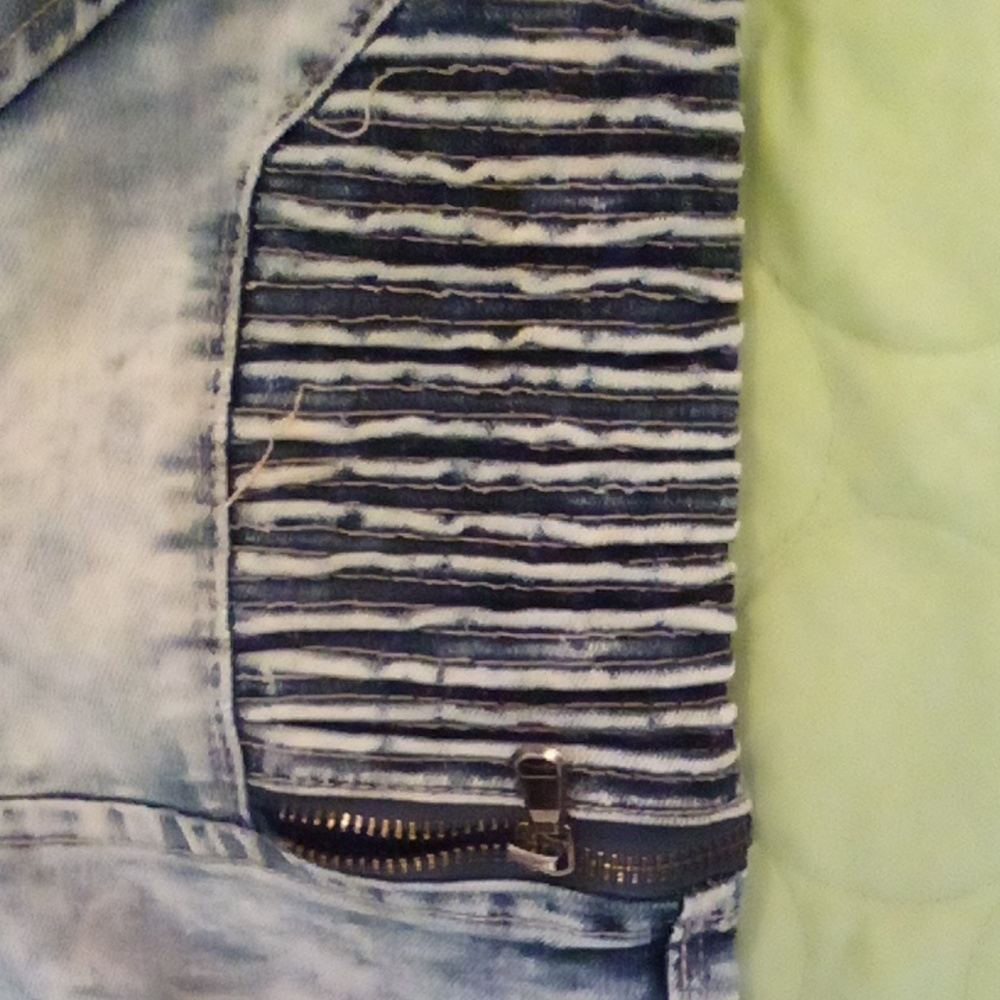 Jeans - Picture 6 of 6